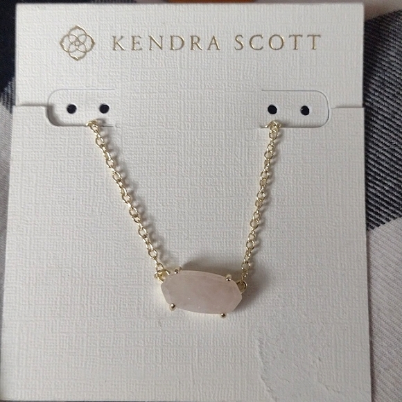 Kendra Scott Jewelry - NWT Kendra Scott Ever Gold Pendant Necklace in Rose Quartz